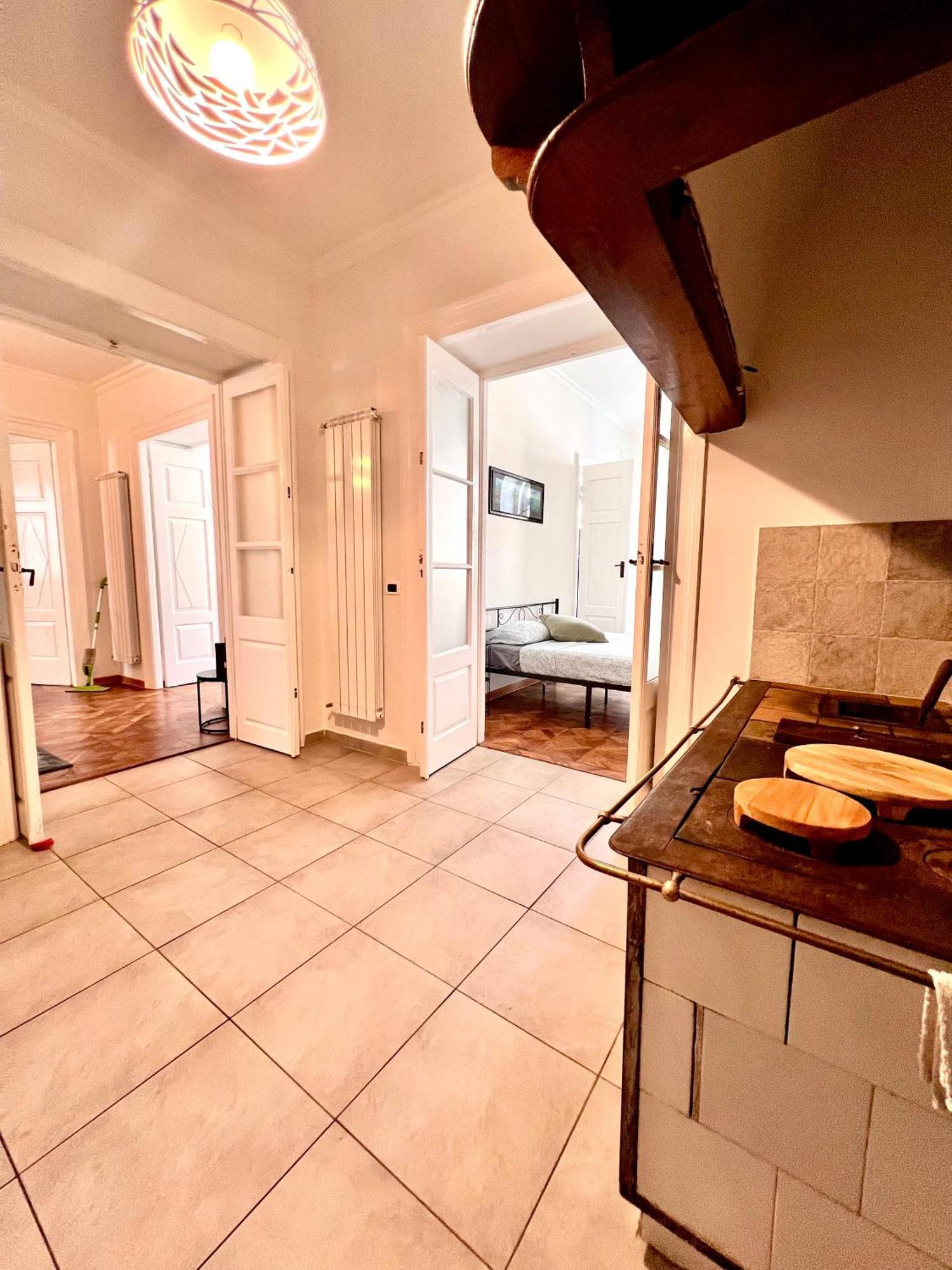 Suite Mitteleuropa Private Parking ตรีเอสเต ภายนอก รูปภาพ